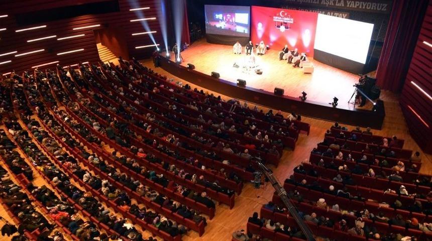 Eller Semaya Mehmet&ccedil;ik İ&ccedil;in A&ccedil;ıldı