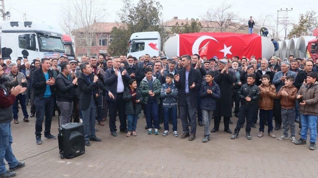 Aksaray&rsquo;dan Mehmet&ccedil;iğe 100 Ton S&uuml;t Bağışı