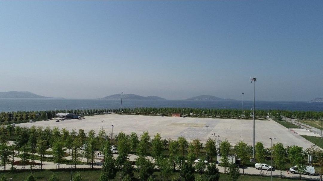 Maltepe Miting Alanındaki 1 Mayıs &Ccedil;alışmaları Havadan G&ouml;r&uuml;nt&uuml;lendi