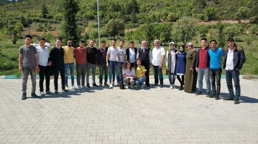 Başkan Ali Var: 24 Haziran Se&ccedil;imlerinin Belirleyicisi Gen&ccedil;ler Olacaktır