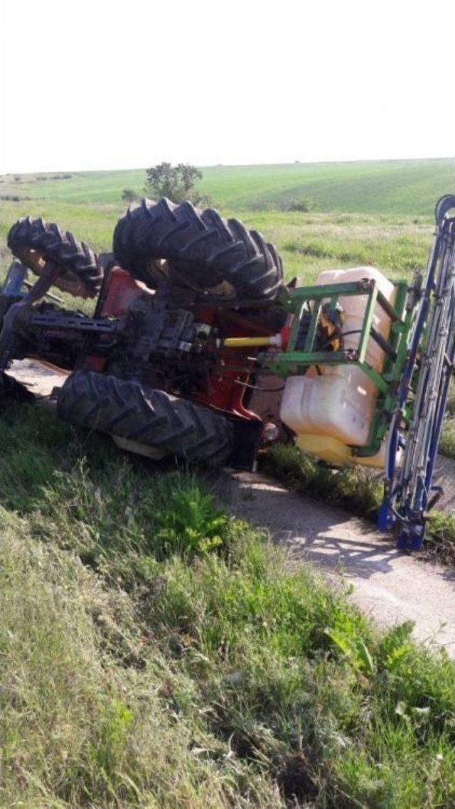 Tekirdağ’da Traktör Devrildi: 1 Yaralı