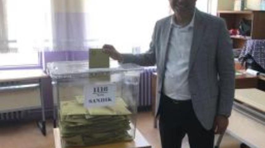 Başkan Yaman Oyunu Kullandı