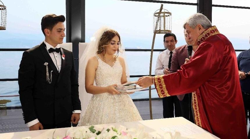 Evlenen &Ccedil;iftlere &Ouml;nce Kitap Seti, Sonra Nikah Defteri