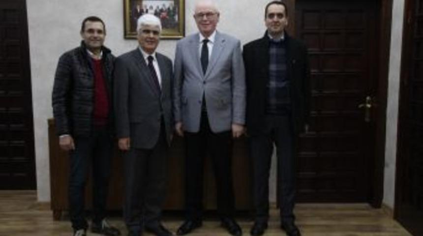 Tuhafiyeciler Odası&rsquo;ndan Kazım Kurt&rsquo;a Ziyaret