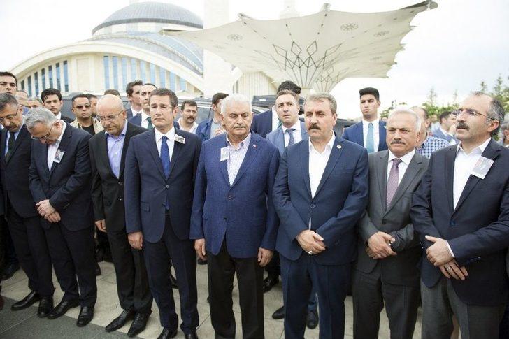 Başbakan Yıldırım, Adnan Ertürk’ün Cenaze Namazına Katıldı G5