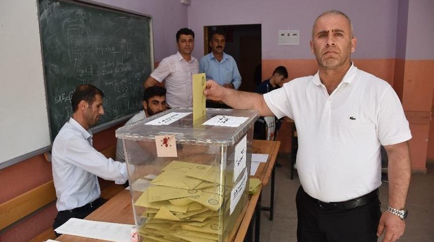 Muş&rsquo;ta Oy Verme İşlemleri Tamamlandı