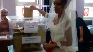 Düğünden Önce Soluğu Sandık Başında Aldılar