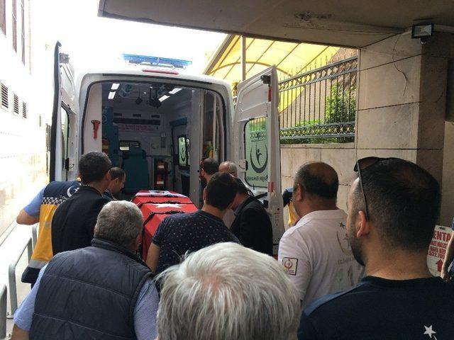 Trafik Kazasında Hayatını Kaybeden Sağlık Personelinin Cenazesi Alındı 1