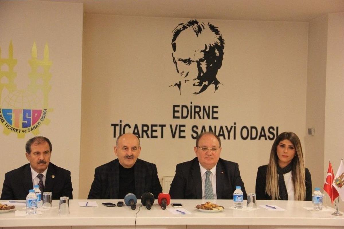 Eski Bakandan &lsquo;afrin&rsquo;de Kararlılık Mesajı: "bir Bakarsın 6 Ay, Bir Bakarsın 2 Ay, Bir Bakarsın 6 Yıl"