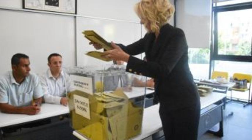 Başbakan&rsquo;ın Sandığından Erdoğan Ve Ak Parti Galip &Ccedil;ıktı