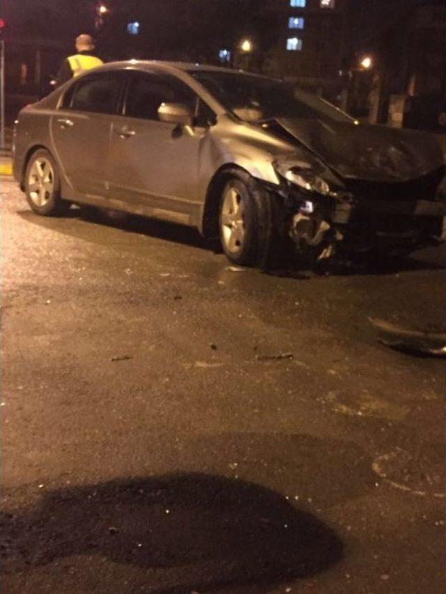 Feci Kazada Otomobil İkiye B&ouml;l&uuml;nd&uuml; 3