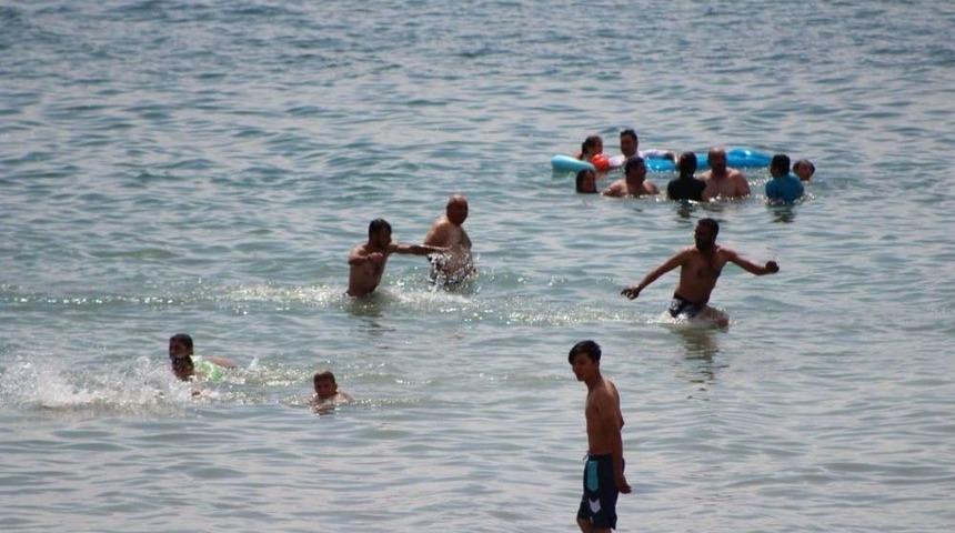 Oyunu Kullanan Seçmen Anadolu Plajına Akın Etti