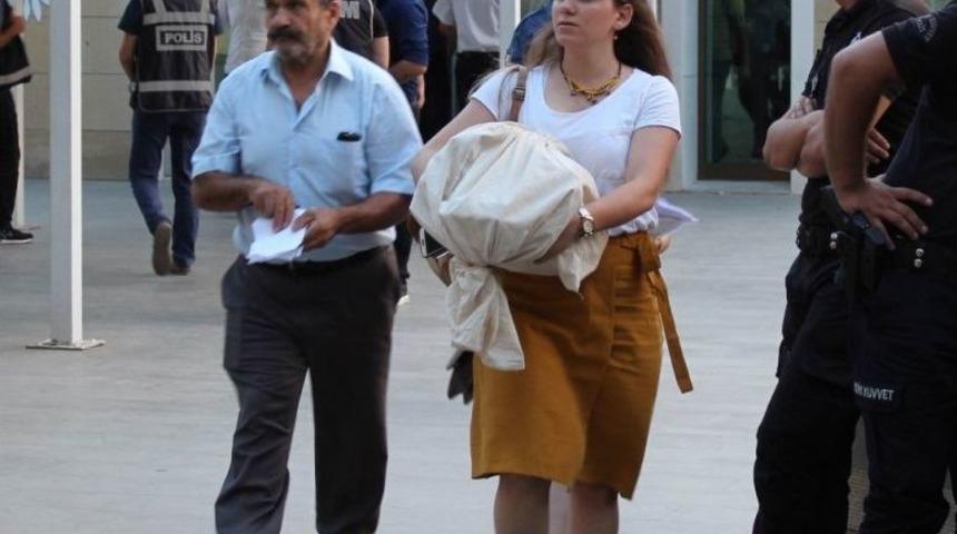 Antalya&rsquo;da Oy Torbaları Adliyeye Getiriliyor