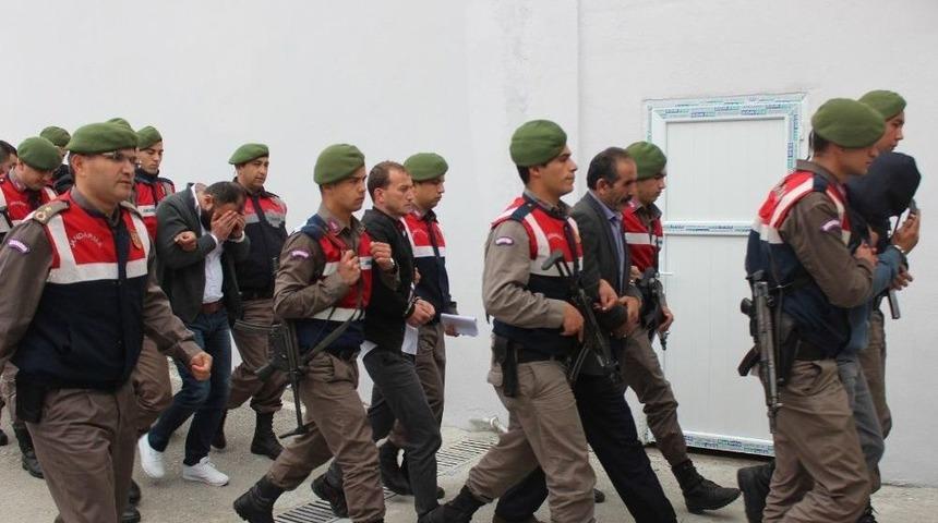 &Ouml;ld&uuml;r&uuml;ld&uuml;kten Sonra Nehre Atılan Ercan Demiral&rsquo;ın Cinayetinde Gelişme