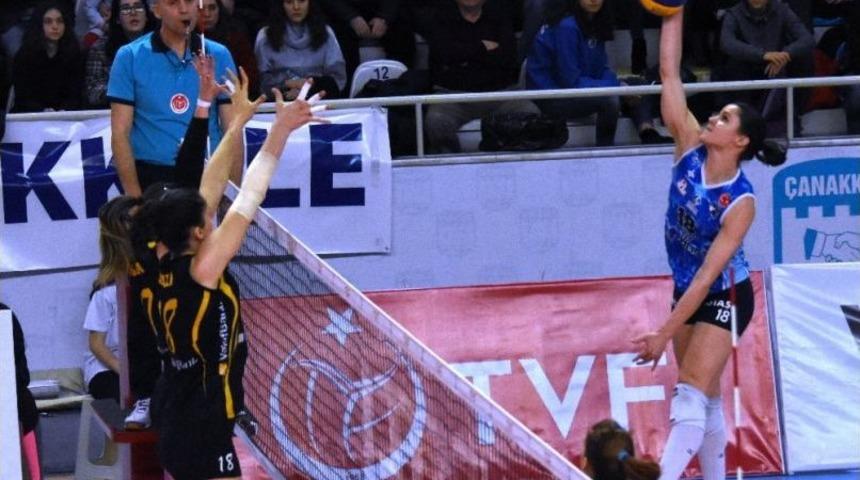 Vestel Ven&uuml;s Sultanlar Ligi: &Ccedil;anakkale Belediyespor: 1 - Vakıfbank: 3