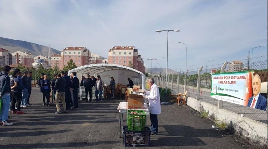 Niğde Belediye Başkanı &Ouml;zkan&rsquo;dan Pomem &Ouml;ğrencilerine Destek