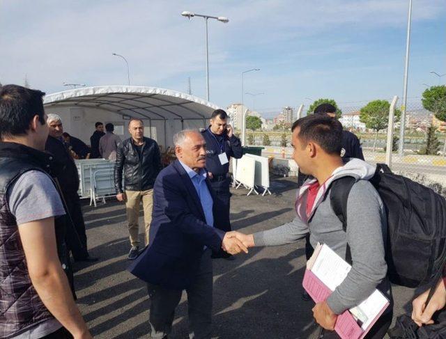 Niğde Belediye Başkanı Özkan’dan Pomem Öğrencilerine Destek