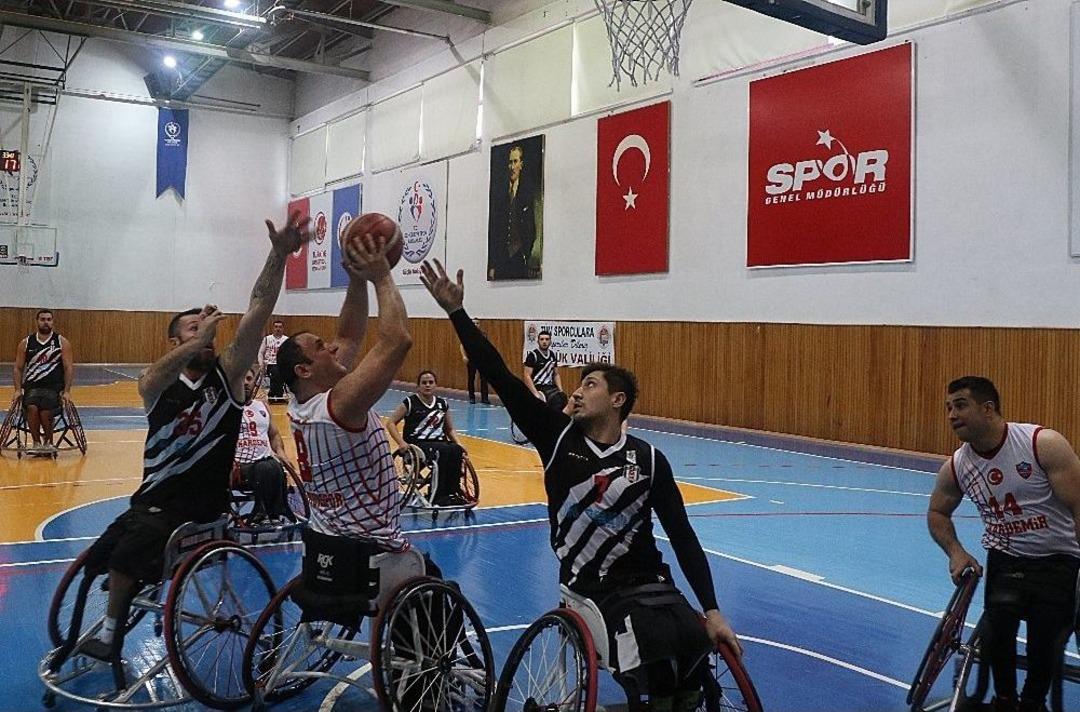 Tekerlekli Sandalye Basketbol S&uuml;per Ligi: K. Karab&uuml;kspor: 69 - Beşiktaş Rmk Marine: 73