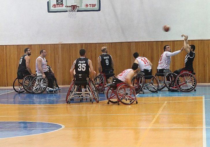 Tekerlekli Sandalye Basketbol Süper Ligi: K. Karabükspor: 69 - Beşiktaş Rmk Marine: 73 G3