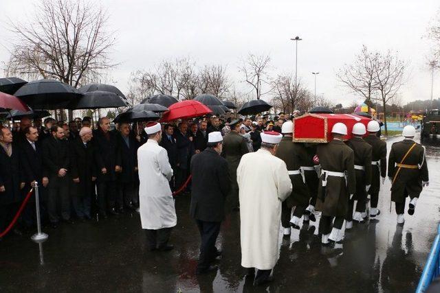 Afrin Şehidine Yağmur Altında Son Veda