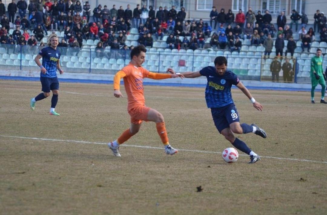 K&uuml;tahyaspor: - Alibeyk&ouml;yspor: 0