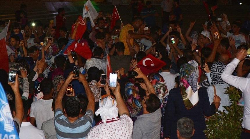 Malatya&rsquo;da Se&ccedil;im Kutlaması