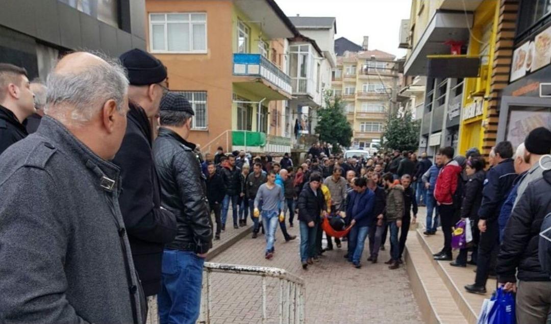 Alacak Verecek Meselesinde Ortalık Savaş Alanına D&ouml;nd&uuml;: 6 Yaralı