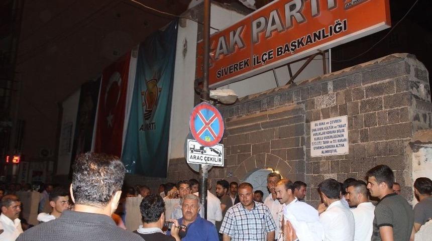 Siverek&rsquo;te Ak Partililer Se&ccedil;im Zaferini Kutlandı