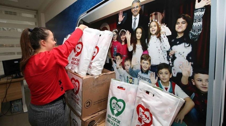 Resul Dindar Çocuklar İçin Sahnede