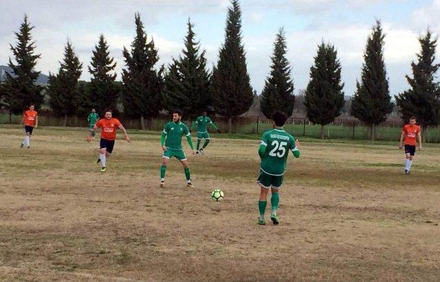 Salihli Belediyespor’dan Deplasmanda Gol Yağmuru