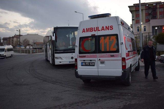 İnşaattan D&uuml;şen Bir Kişi Yaralandı 1