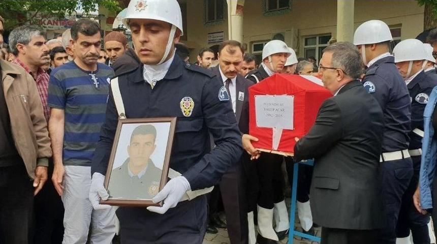 Trafik Kazasında Hayatını Kaybeden Polis, Son Yolculuğuna Uğurlandı