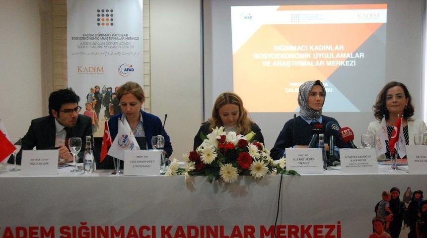 Sümeyye Erdoğan Bayraktar: "mülteci Meselesini Türkiye İlk Andan Beri İnsani Ve Vicdani Bir Mesele Olarak Ele Almıştır"