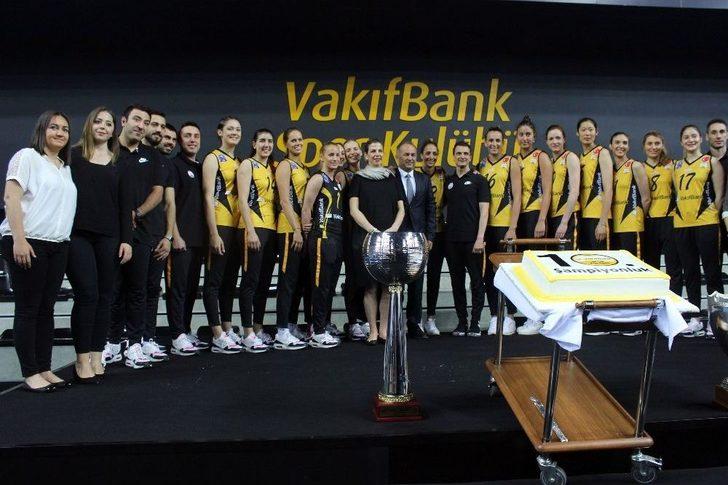 Vakıfbank, Basınla Buluştu G4