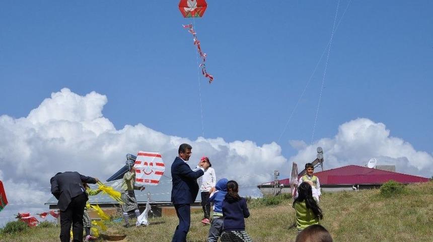 Sincik’te Uçurtma Şenliği Düzenlendi