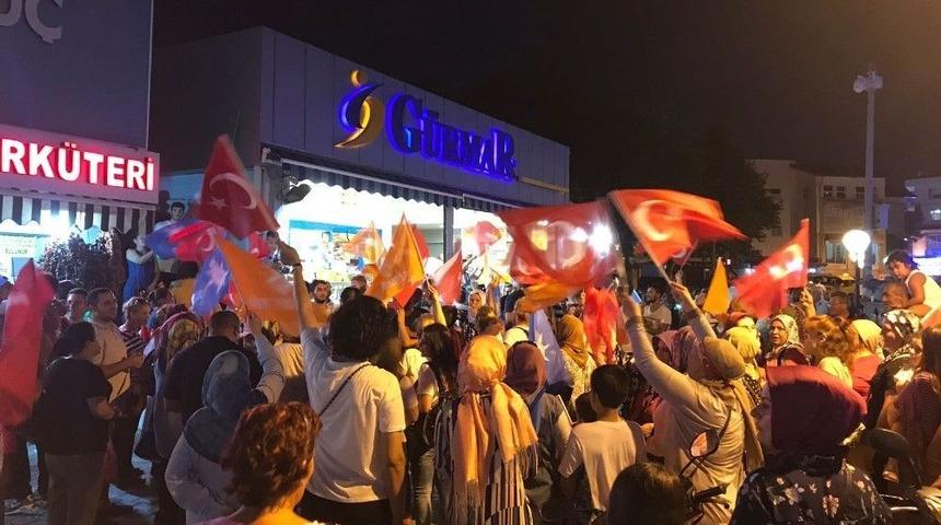 Kuşadası&rsquo;nda Resmi Olmayan Kesin Sonu&ccedil;lar