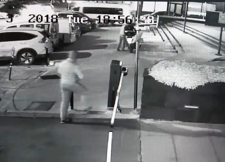 (özel) Vatandaşların Gözü Önünde 20 Saniyede Motosikleti Böyle Çaldılar G1