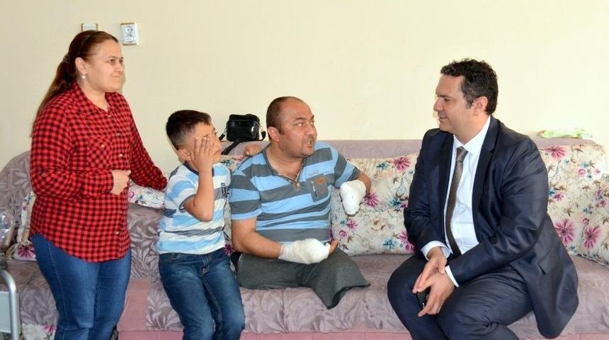 Eskişehir Sağlık M&uuml;d&uuml;r&uuml; Do&ccedil;. Dr. Uğur Bilge, Hastaların Sorunlarını Yerinde &Ccedil;&ouml;zd&uuml;