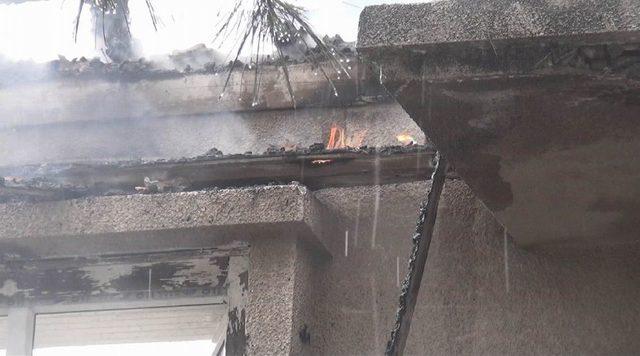 Kilis&rsquo;te &Ouml;ğrenci Yurdu Yakınında Korkutan Yangın 2