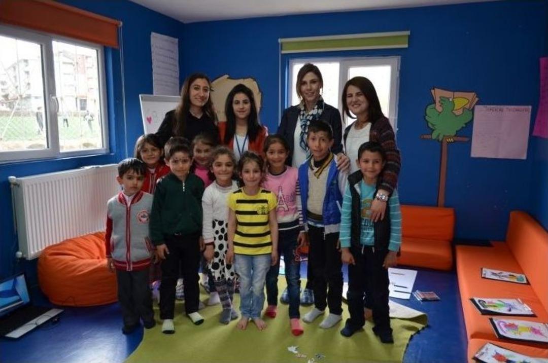 Kaymakam Y&uuml;cel&rsquo;in Eşi Serap Y&uuml;cel&rsquo;den Tegv&rsquo;e Ziyaret