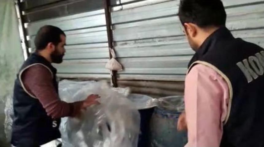 Adana&rsquo;da Ka&ccedil;ak İ&ccedil;ki Operasyonu