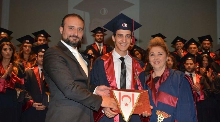 Yakın Doğu &Uuml;niversitesi Tıp Fak&uuml;ltesi Mezuniyet T&ouml;reni Ger&ccedil;ekleştirildi