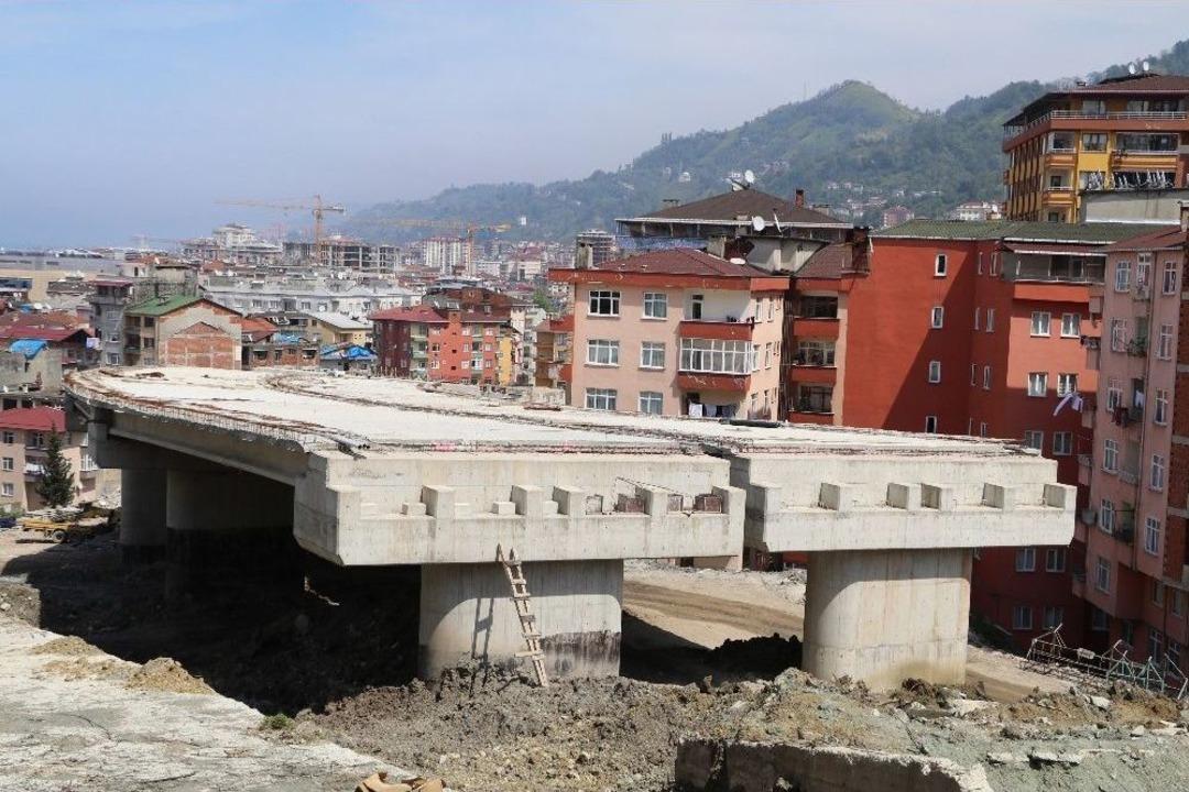 Rize&rsquo;de Yol İ&ccedil;in Bilirkişilerin Belirlediği İstimlak Bedellerine Tepki