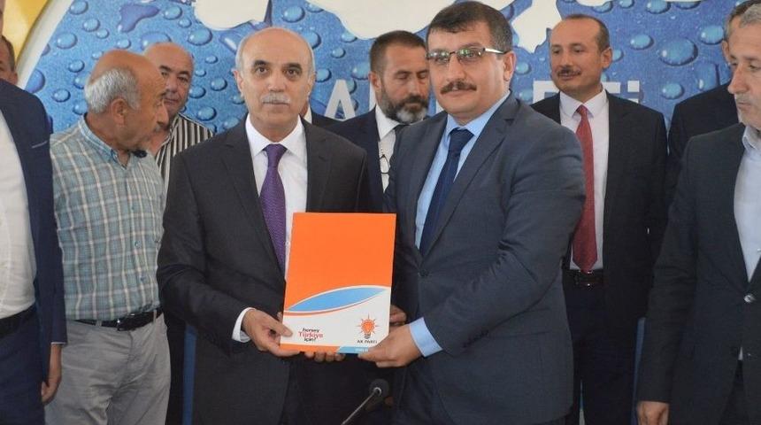 Akça, Ak Parti’den Aday Adaylığını Açıkladı