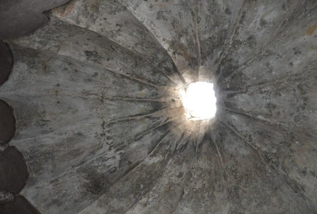 Tarihi Mazlum Ağa Hamamı Duvarında Yarasa Kanadı Fig&uuml;r&uuml; &Ccedil;ıktı