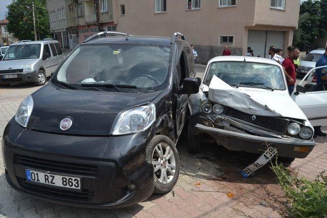 Kozan’da Trafik Kazası: 1 Yaralı