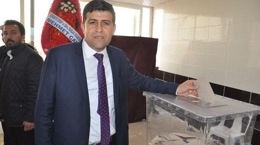 Kadirli&rsquo;de Şof&ouml;rlerin Yeni Başkanı Ozan Atılgan Oldu