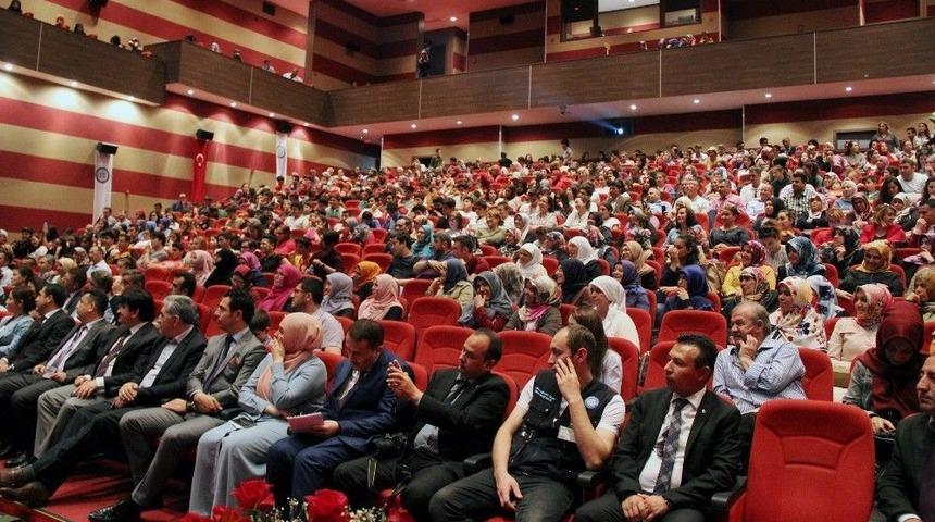 &lsquo;mutlu Aile, Başarılı &Ccedil;ocuk&rsquo; Konferansı