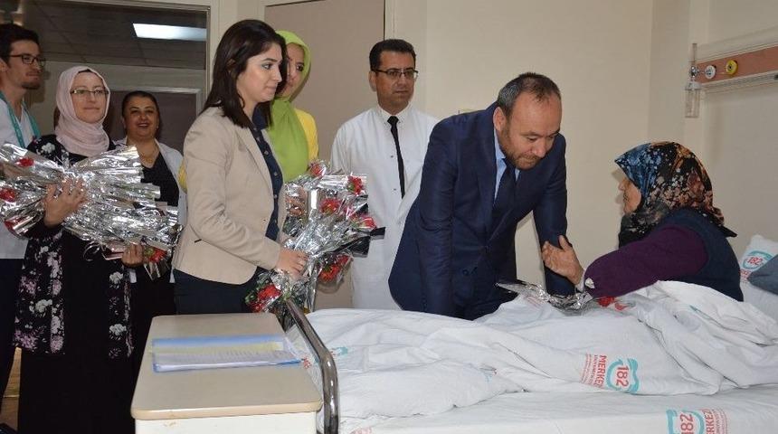 Kandil G&uuml;n&uuml; Hastaları Unutmadılar