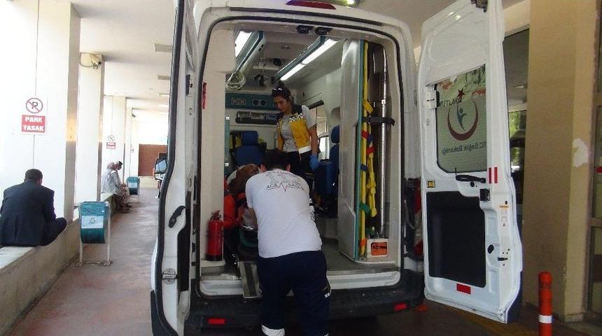 Elektirikli Bisikletin Çarptığı Kişi Yaralandı